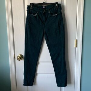 Gap True Skinny jeans